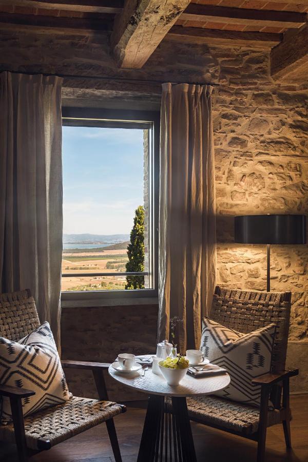 Rastrello Bed and Breakfast Panicale Exteriör bild